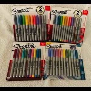 4 Packs of Assorted Sharpie Markers